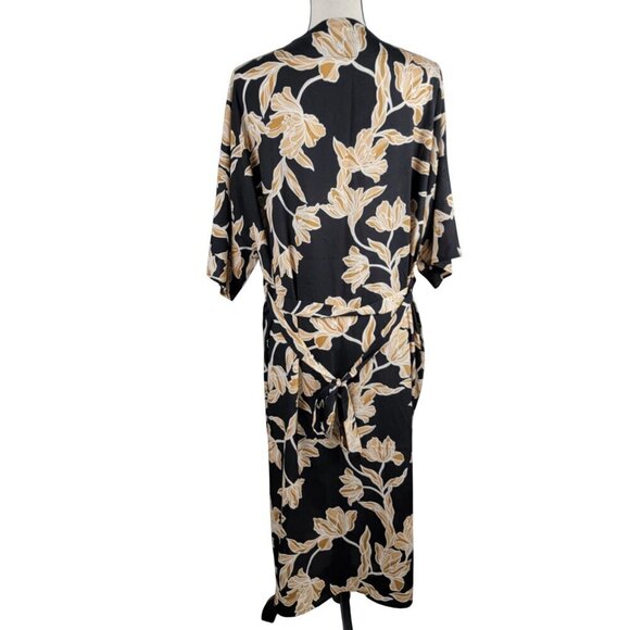 Maison Du Soir Size S/M Black, Gold & White Selena Kimono, NEW with Tags - Picture 6 of 16